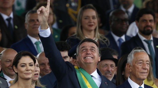 Defesa de Bolsonaro entra com recurso para reverter no STF inelegibilidade