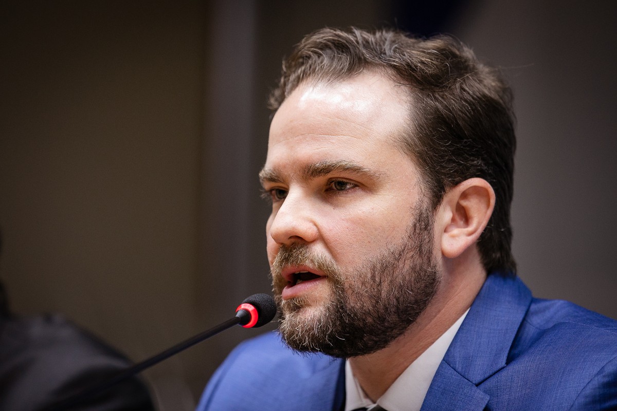 Reforma da renda não vai gerar impacto na agenda fiscal, afirma Durigan - Portais