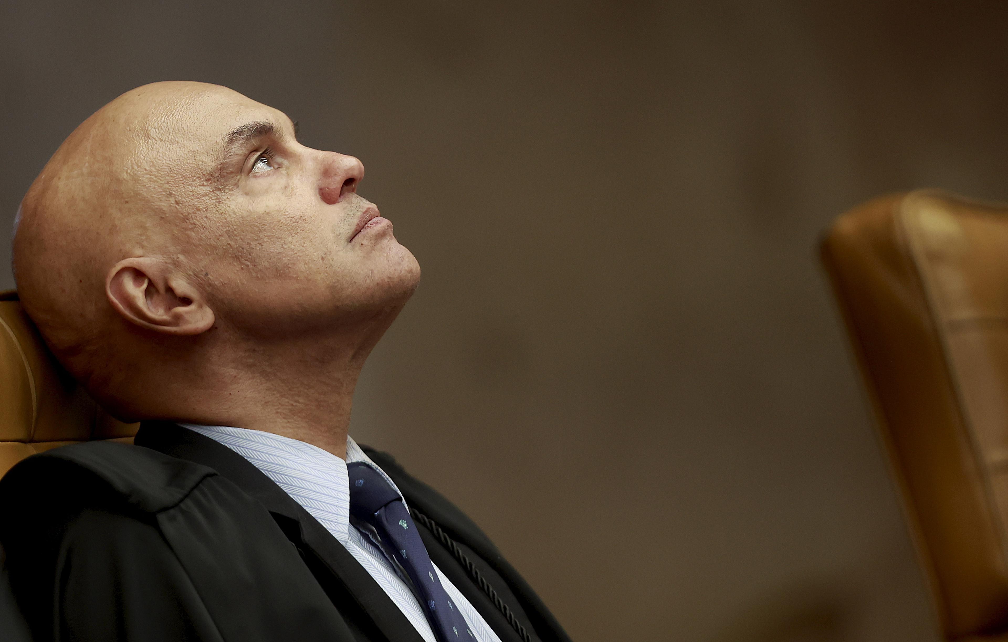 BASTIDORES: Possibilidade de uma inédita apuração contra membro do STF causa confusão entre ministros - QTU Questões do Universo