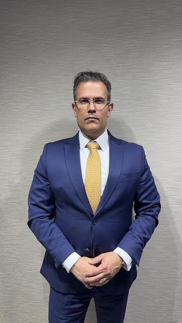 Decreto impõe prazo de duas horas contra deepfakes íntimos