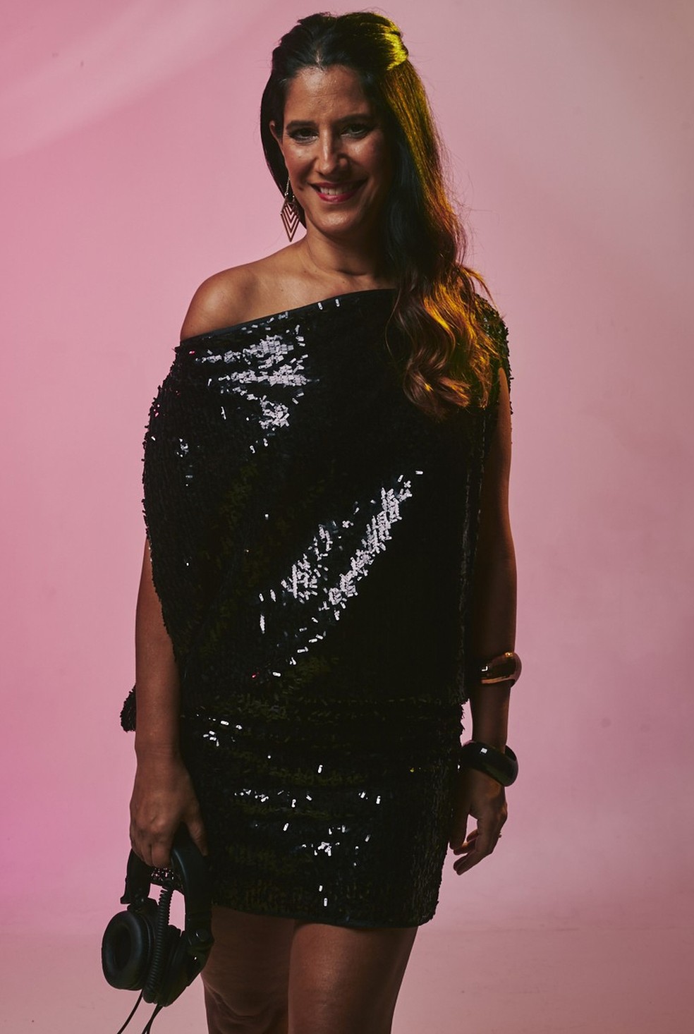 A publicitária Carolina Achcar não faz dieta ou exercício e procura manter peso abaixo de 60 quilos — Foto: Divulgação