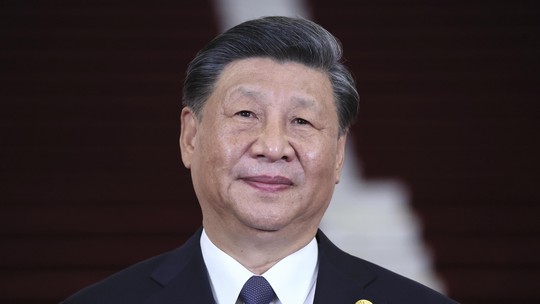 FT: China cria o “Chat Xi PT”, com filosofia política, para competir com robô da OpenAI