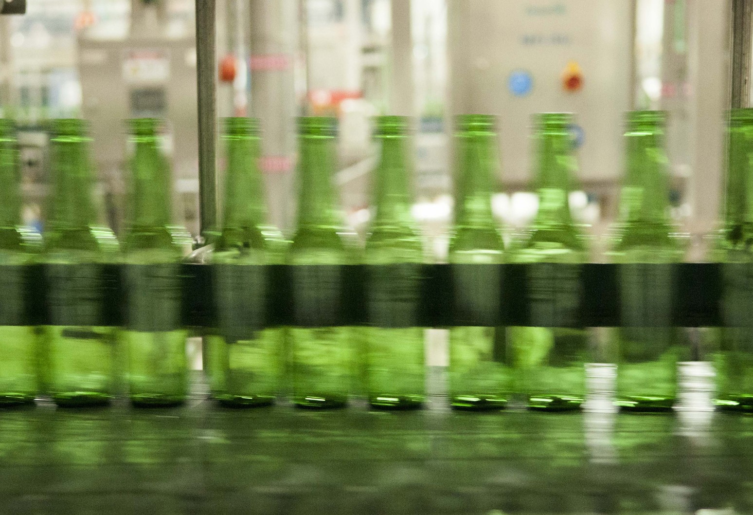 Crise do metanol acelera debate sobre rastreabilidade de bebidas