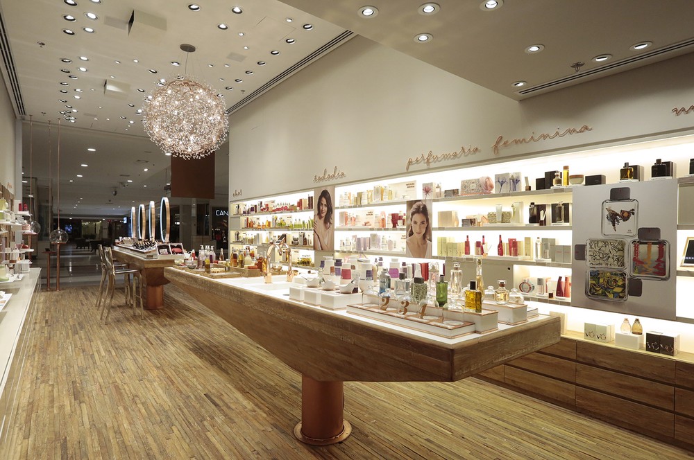 Com alto endividamento, o grupo de beleza vendeu as marcas The Body Shop e Aesop e estuda alternativas para destravar valor para os atuais negócios — Foto: Divulgação