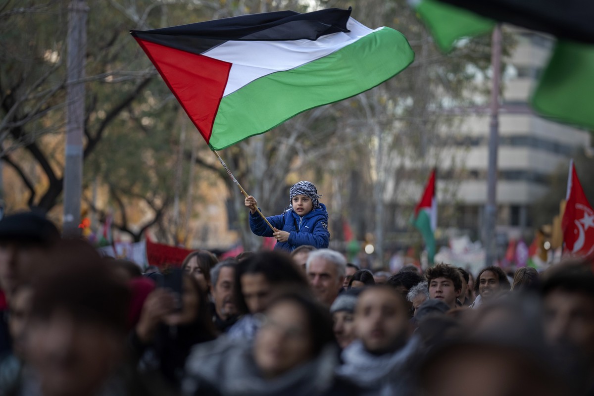 Reino Unido se une a Canadá e Austrália e reconhece Estado palestino