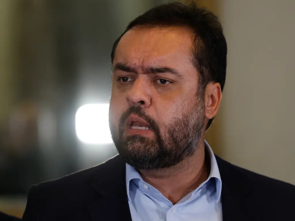 Cláudio Castro, governador do Rio de Janeiro, em evento público.