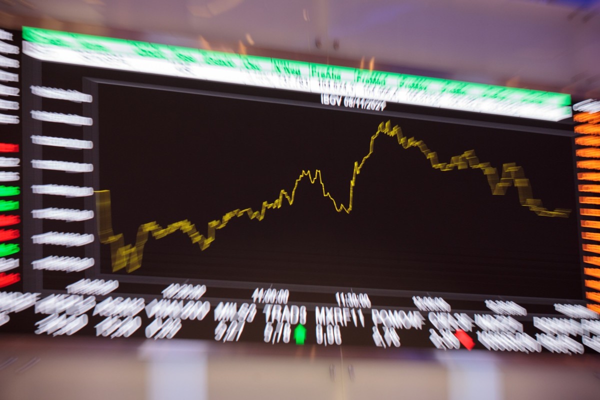 Mercado em Foco: PIB do Brasil e Dados de Emprego nos EUA Movem os Investidores