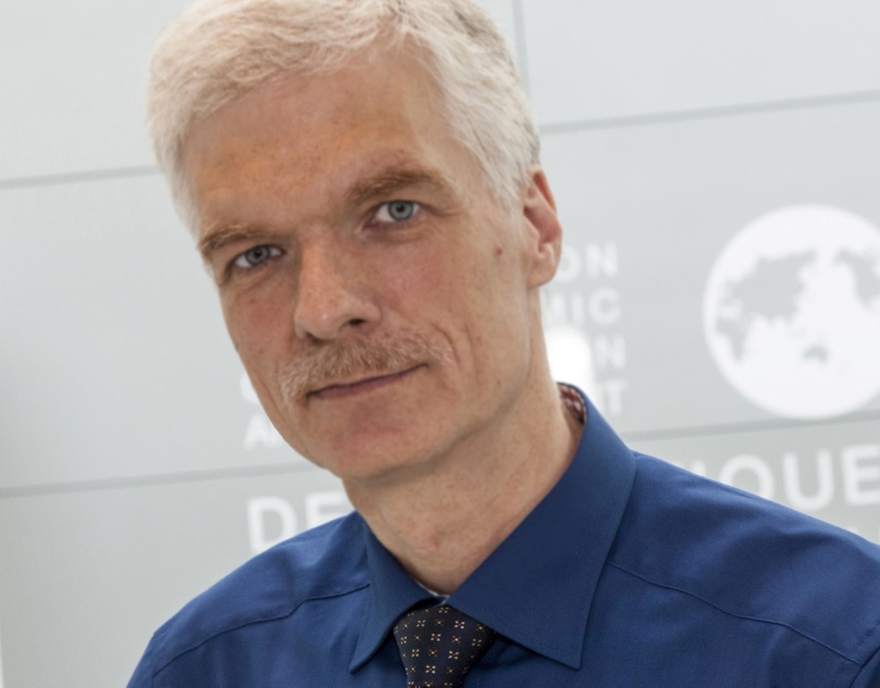 Andreas Schleicher, diretor de educação da OCDE: “A pandemia não é a origem das desigualdade sociais que levaram a isso, ela só amplificou isso” — Foto: Divulgação