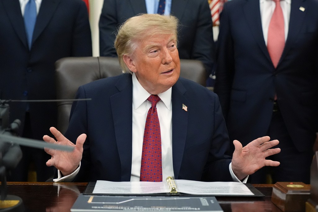 Trump concede clemência a 30 pessoas, diz autoridade da Casa Branca - Foto