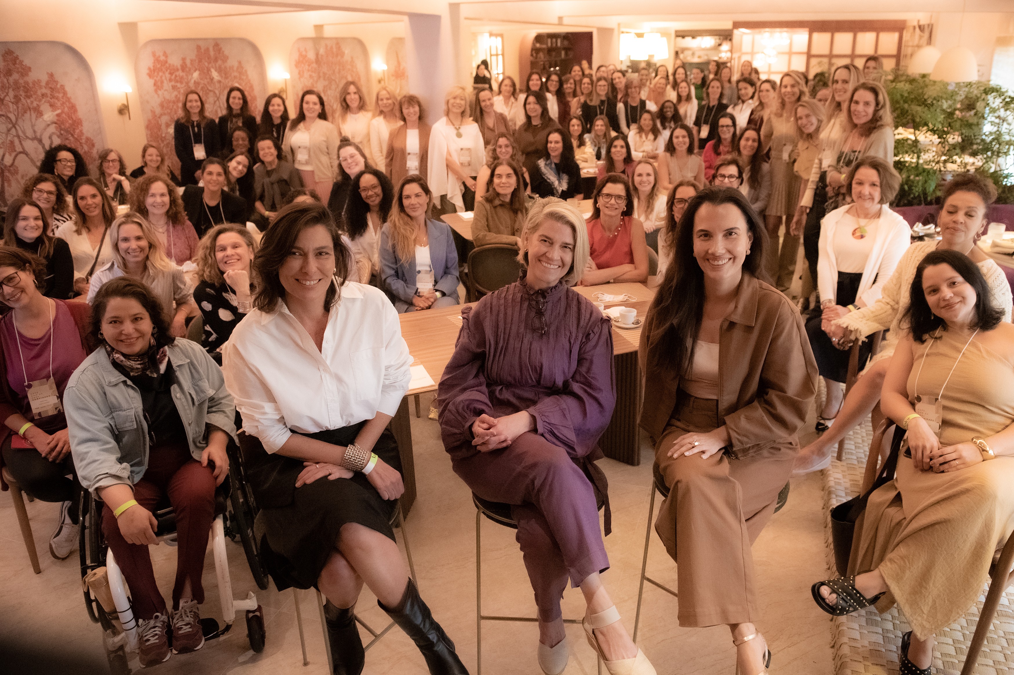 ‘Café com CEOs’ discute o papel da casa como refúgio para saúde emocional