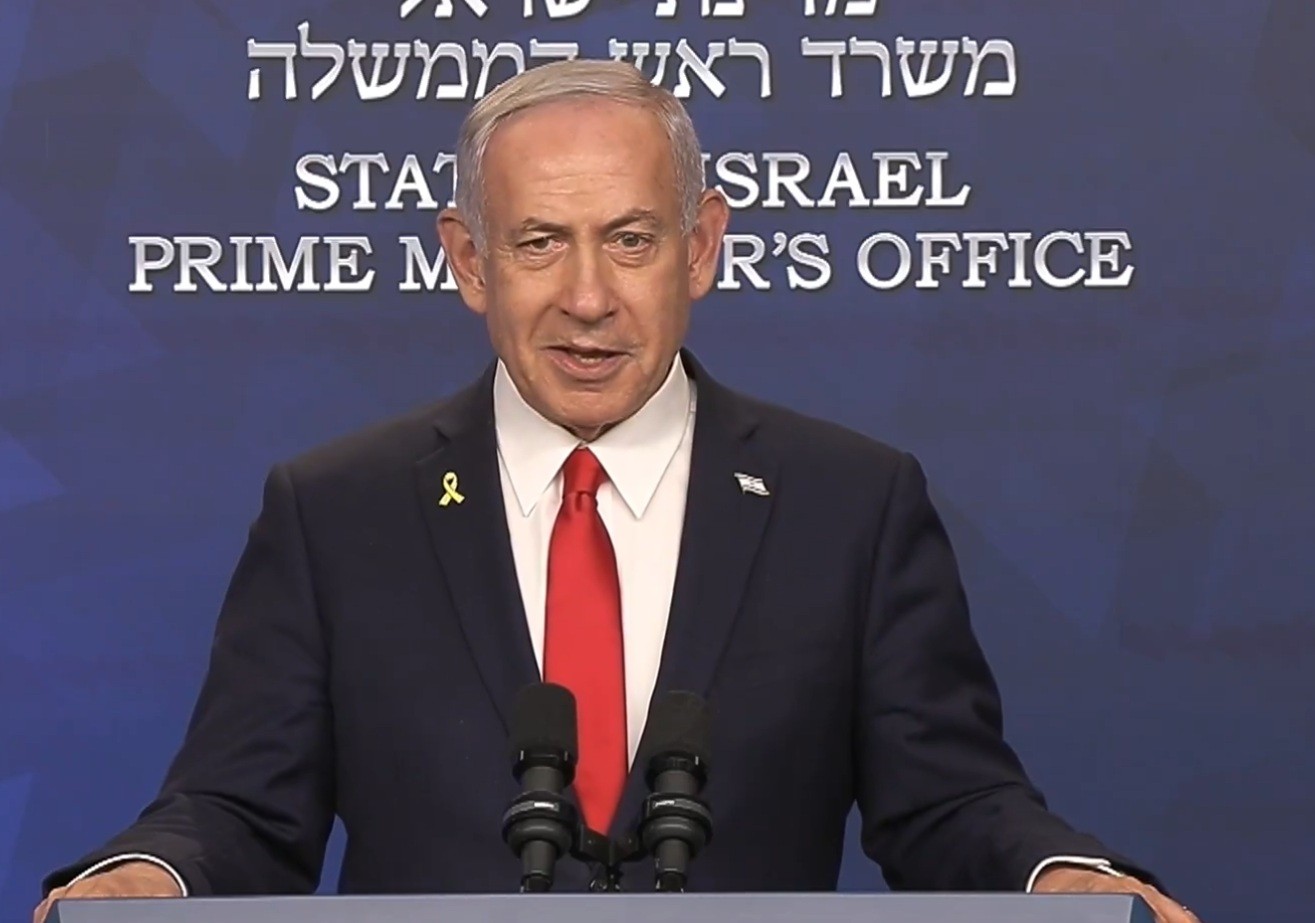 Israel ataca subúrbios da Cidade de Gaza e promete prosseguir com ofensiva