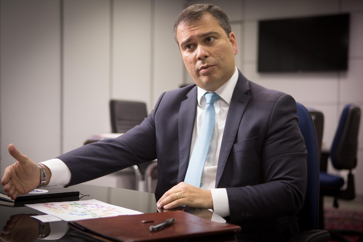PF Identifica Seis Diretores do BRB em Fraude no Banco Master