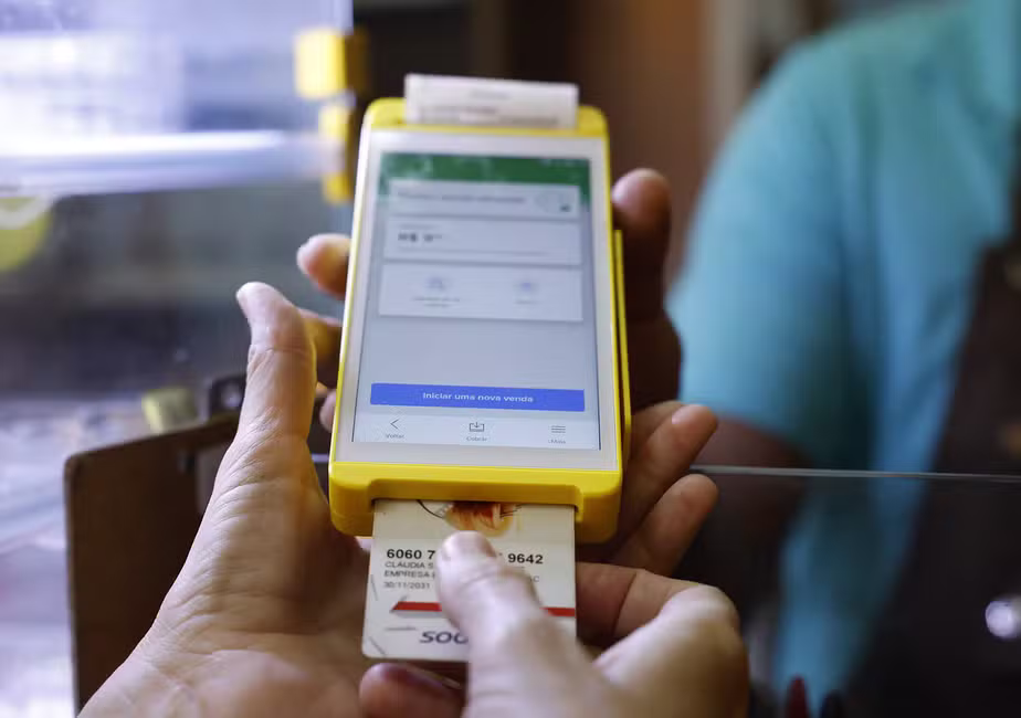 Ticket e VR obtêm liminar contra decreto do vale-refeição