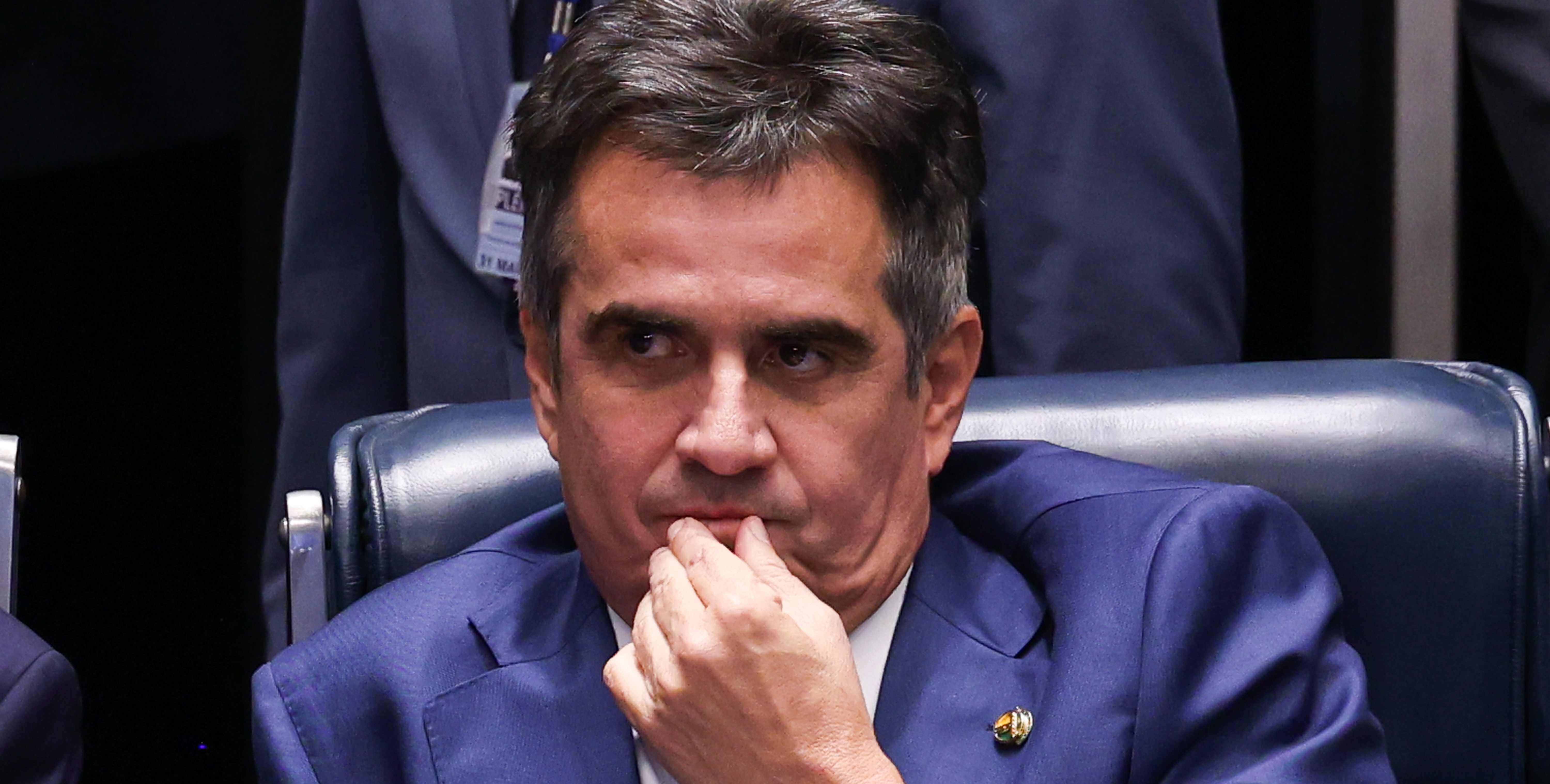 Investigado no caso Master, Ciro Nogueira vai representar o 