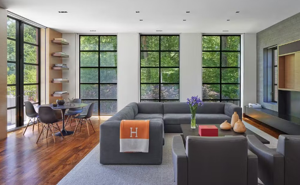 Sala da casa em Washington comprada por Mark Zuckerberg — Foto: Reproduçao/Robert Gurney Architect FAIA