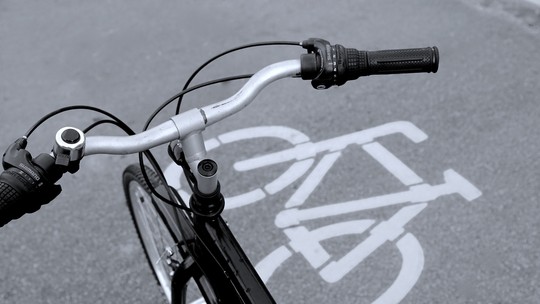 Meta fiscal deixa bicicleta de fora de programa de descarbonização da mobilidade