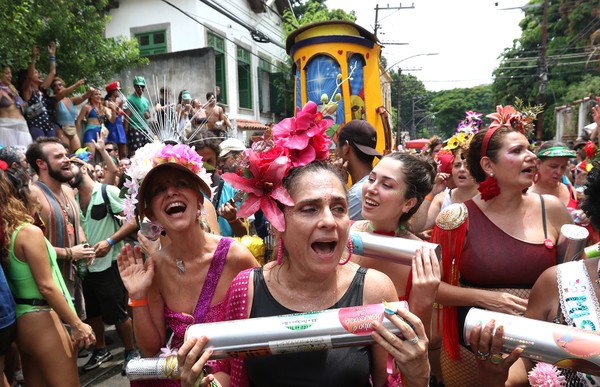 Dream Factory deverá fazer o carnaval de rua no Rio pelos próximos três  anos - Janela Publicitária