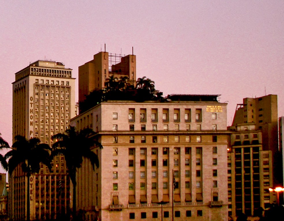 Prédio da prefeitura de São Paulo (em primeiro plano) — Foto: gaf.arq/Flickr