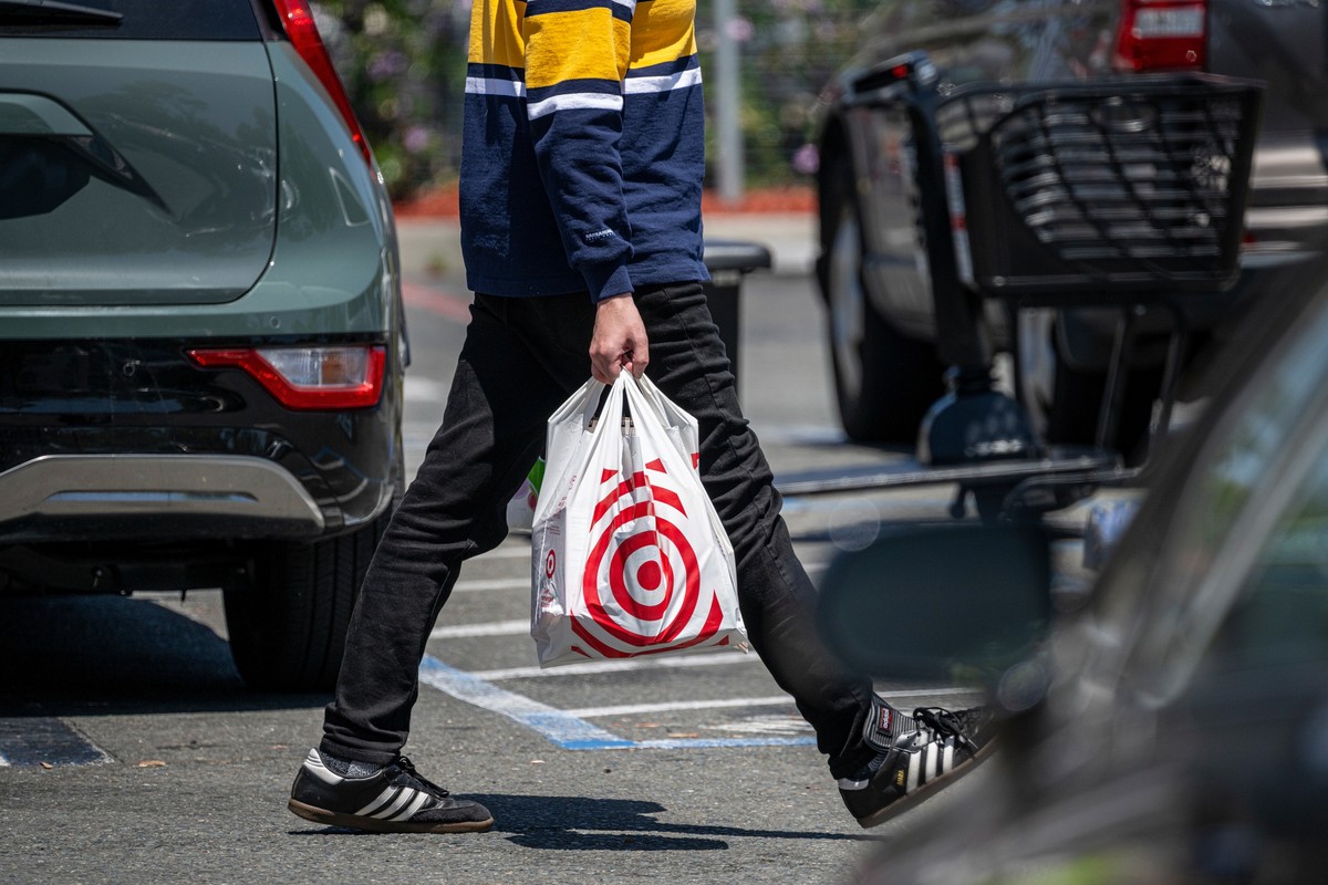 Target reduz previsão de vendas, após registrar trimestre mais fraco do ...