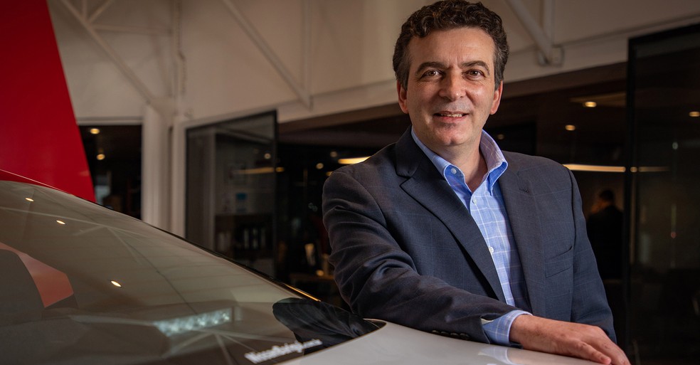 Airton Cousseau, diretor-geral da Nissan no Brasil, não acredita na prevalência de um modelo específico no país — Foto: Divulgação