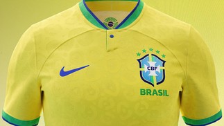 Camisa usada pela seleção brasileira traz tecnologia Dri-FIT ADV. Foto: Divulgação Nike