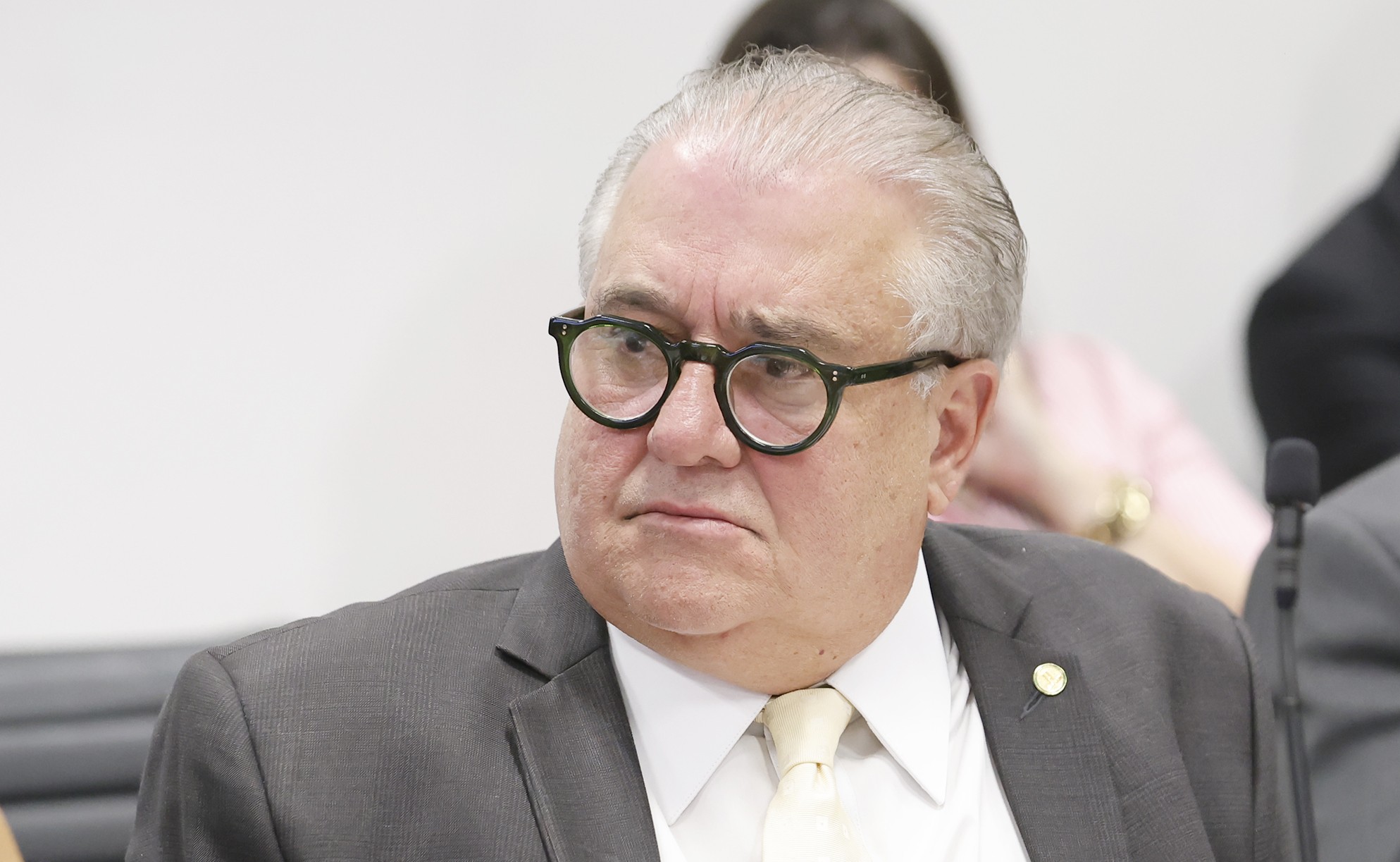 Novo parecer de projeto que regulamenta trabalho por apps mantém piso para corridas em R$ 8,50