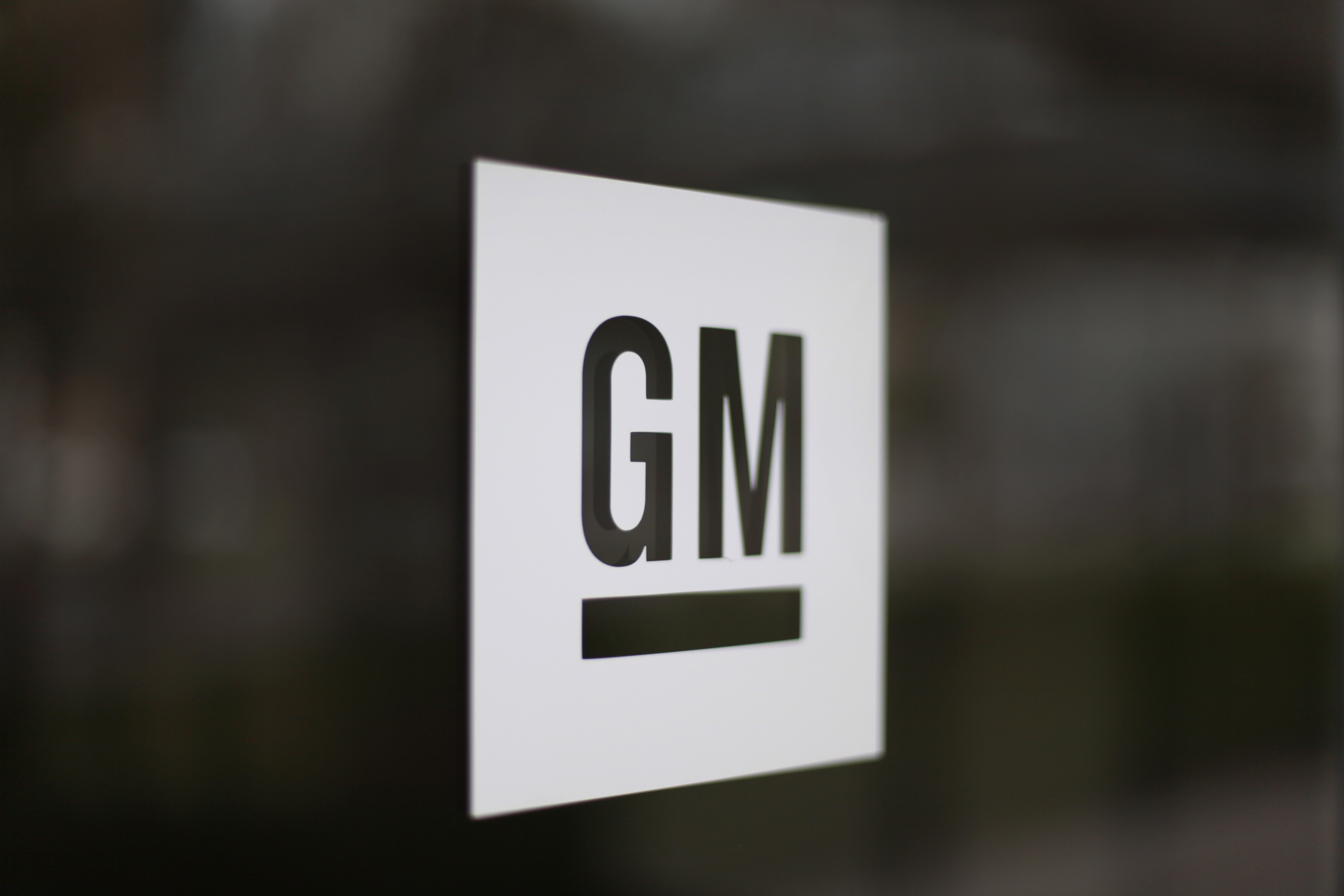 GM reforça aposta em picapes a diesel enquanto rivais recorrem a modelos híbridos