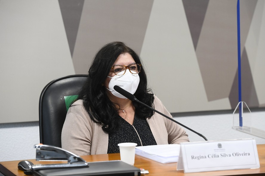 Regina Célia Silva Oliveira em depoimento da CPI da Covid