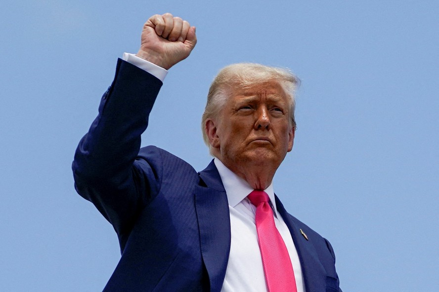 Trump ameaça com a maior tarifa, volta atrás e país africano paga