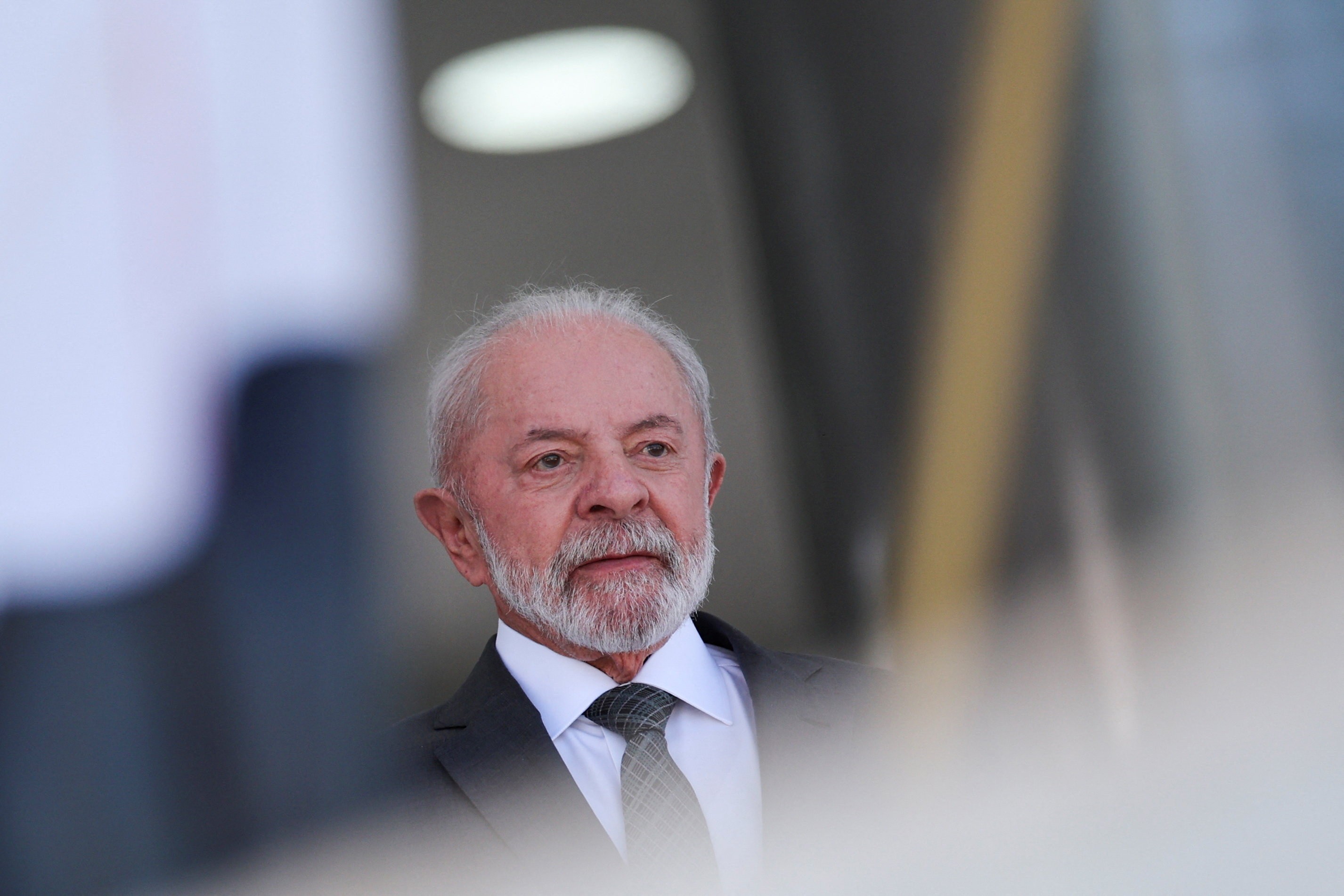 Lula lança programa com R$ 40 bi para reforma de casas populares na segunda-feira