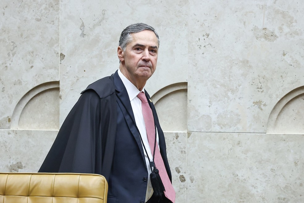 Ministro Luís Roberto Barroso em sessão do STF.