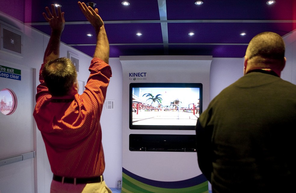 Criado para videogames, Kinect ganha novos usos | Empresas | Valor ...