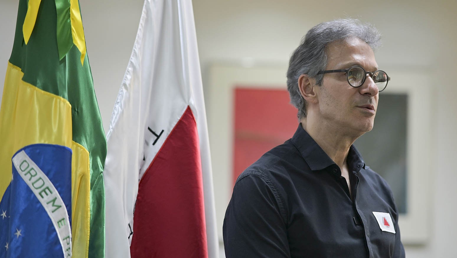 Zema mira direita de senador em plano de governo