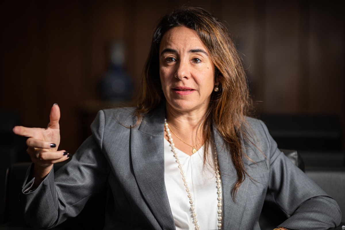 Economia global é resiliente a choques, mas há risco protecionista, diz Tatiana Rosito