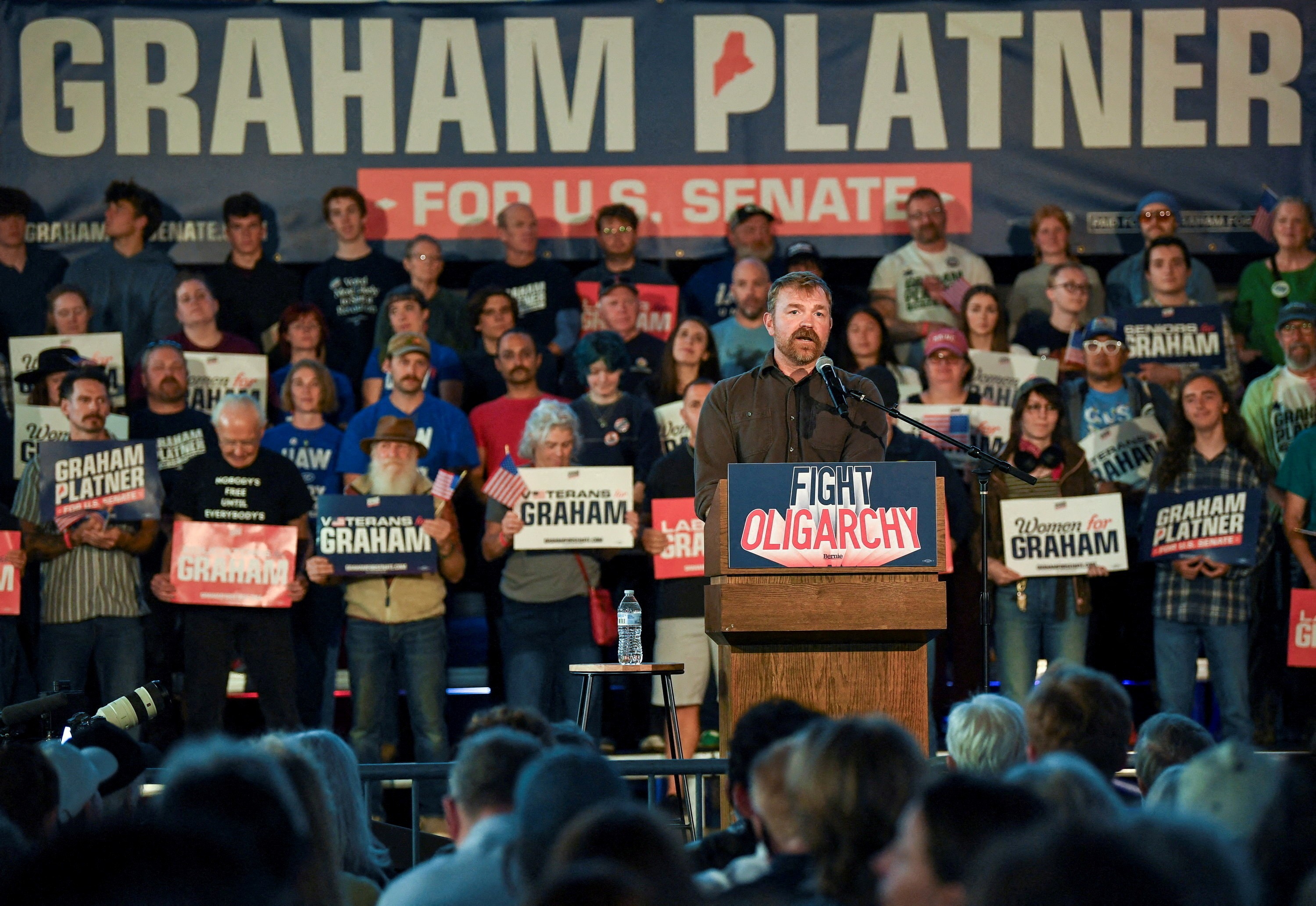 Democratas apostam em candidato polêmico no Maine para dispu