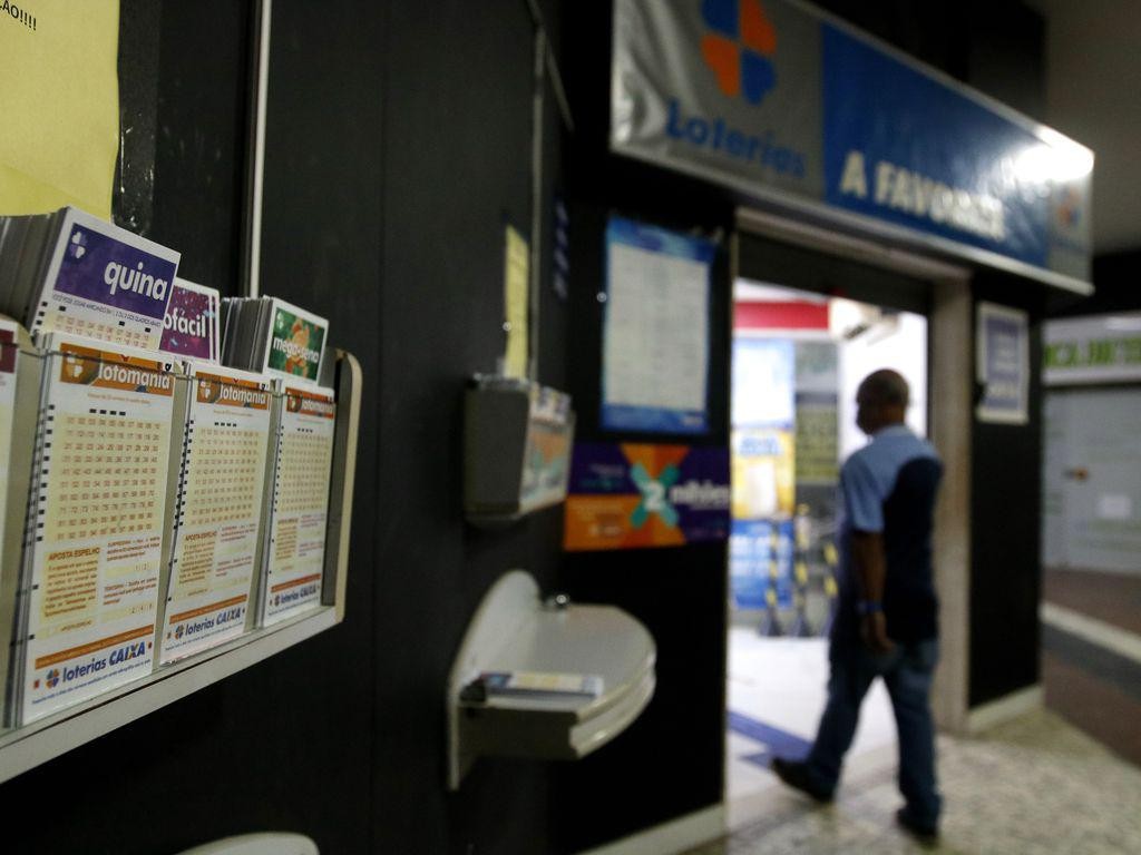 IPC-S cai 0,39% na terceira quadrissemana de agosto, diz FGV - QTU Questões do Universo