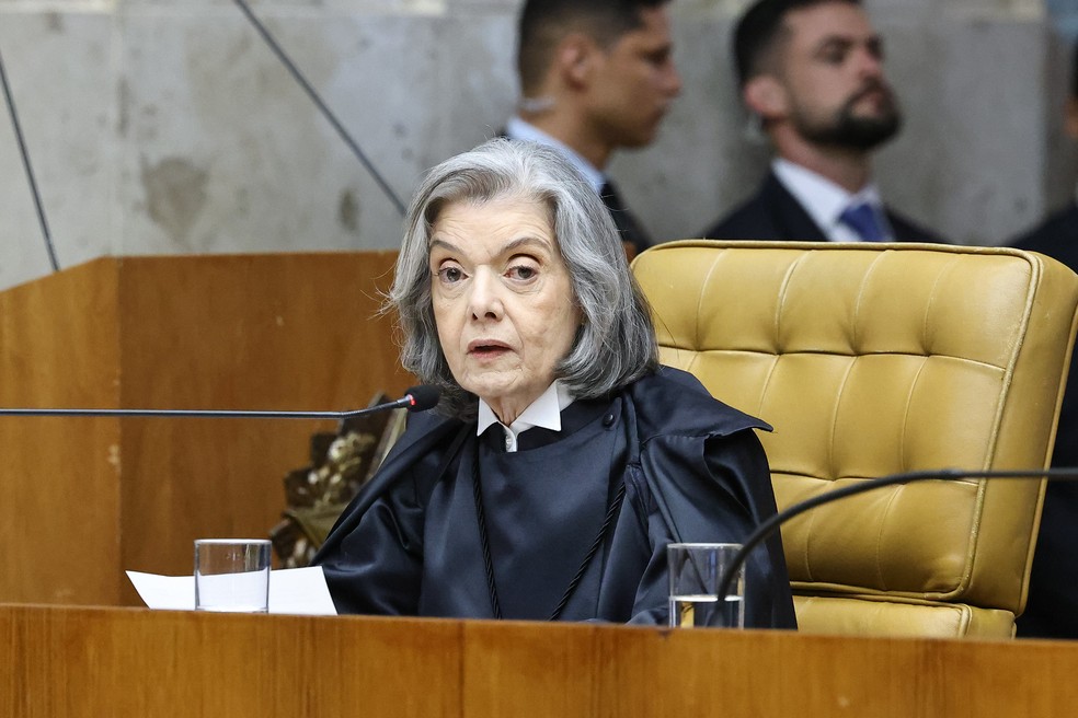 Ministra Cármen Lúcia durante evento jurídico no Rio de Janeiro.