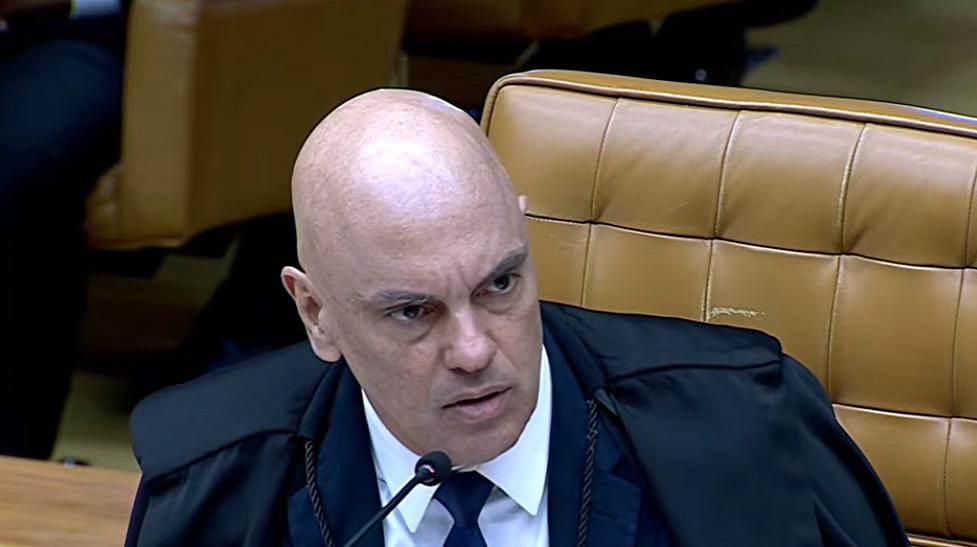 STF começa julgamento sobre licença-maternidade