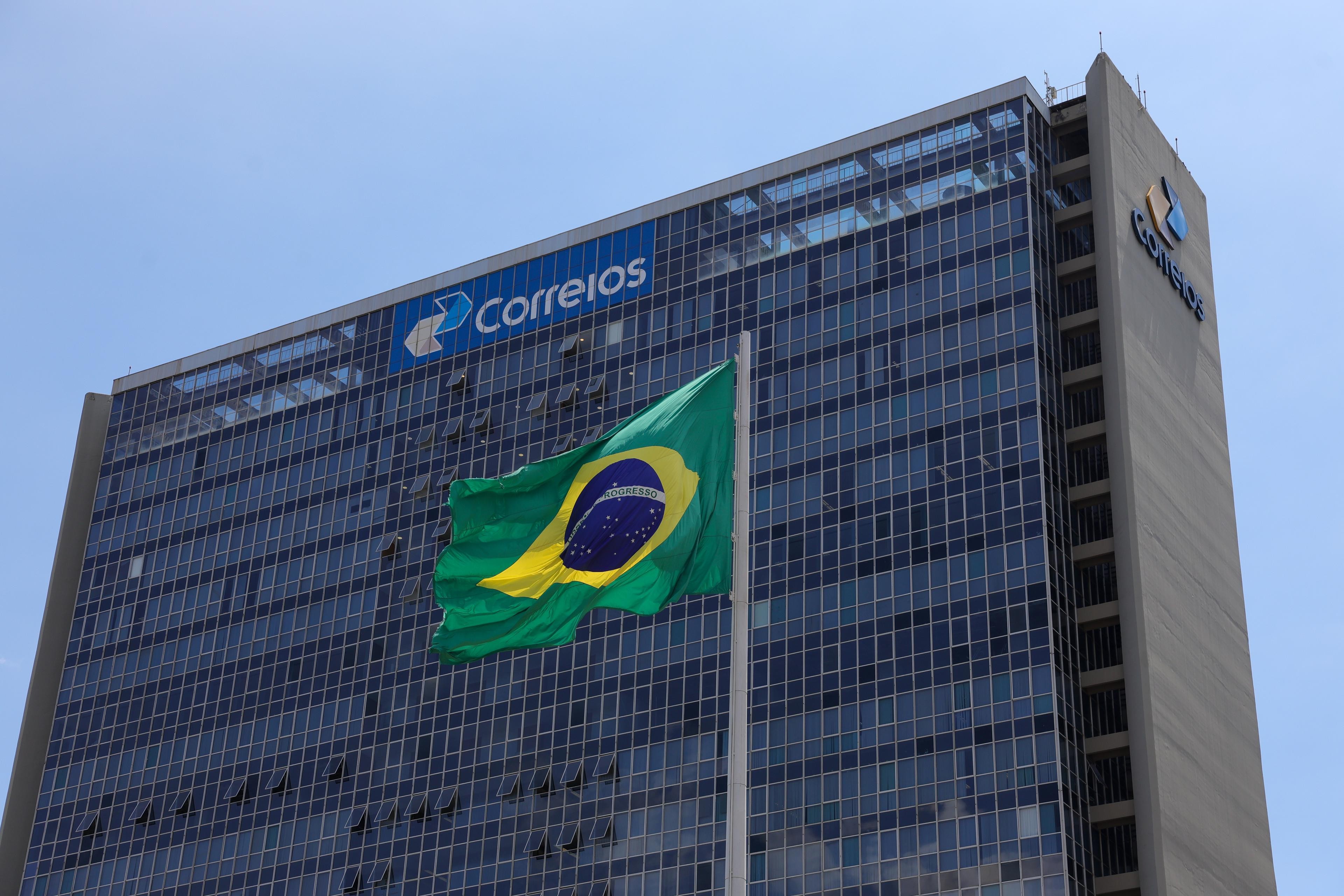TCU alerta governo sobre irregularidades na garantia dada pelo Tesouro ao empréstimo aos Correios