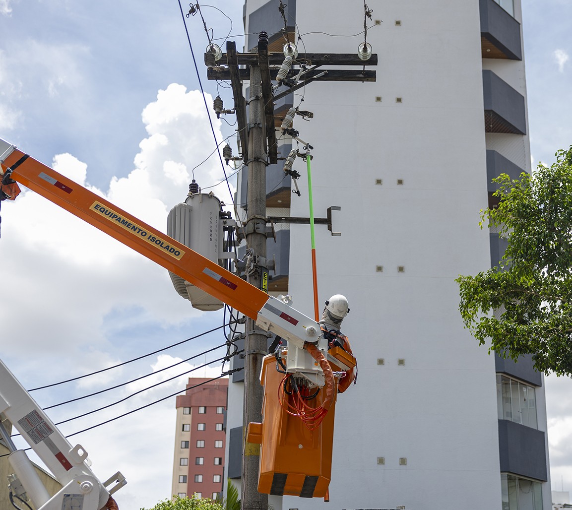 Risco de fim de concessão da Enel em SP acende alerta