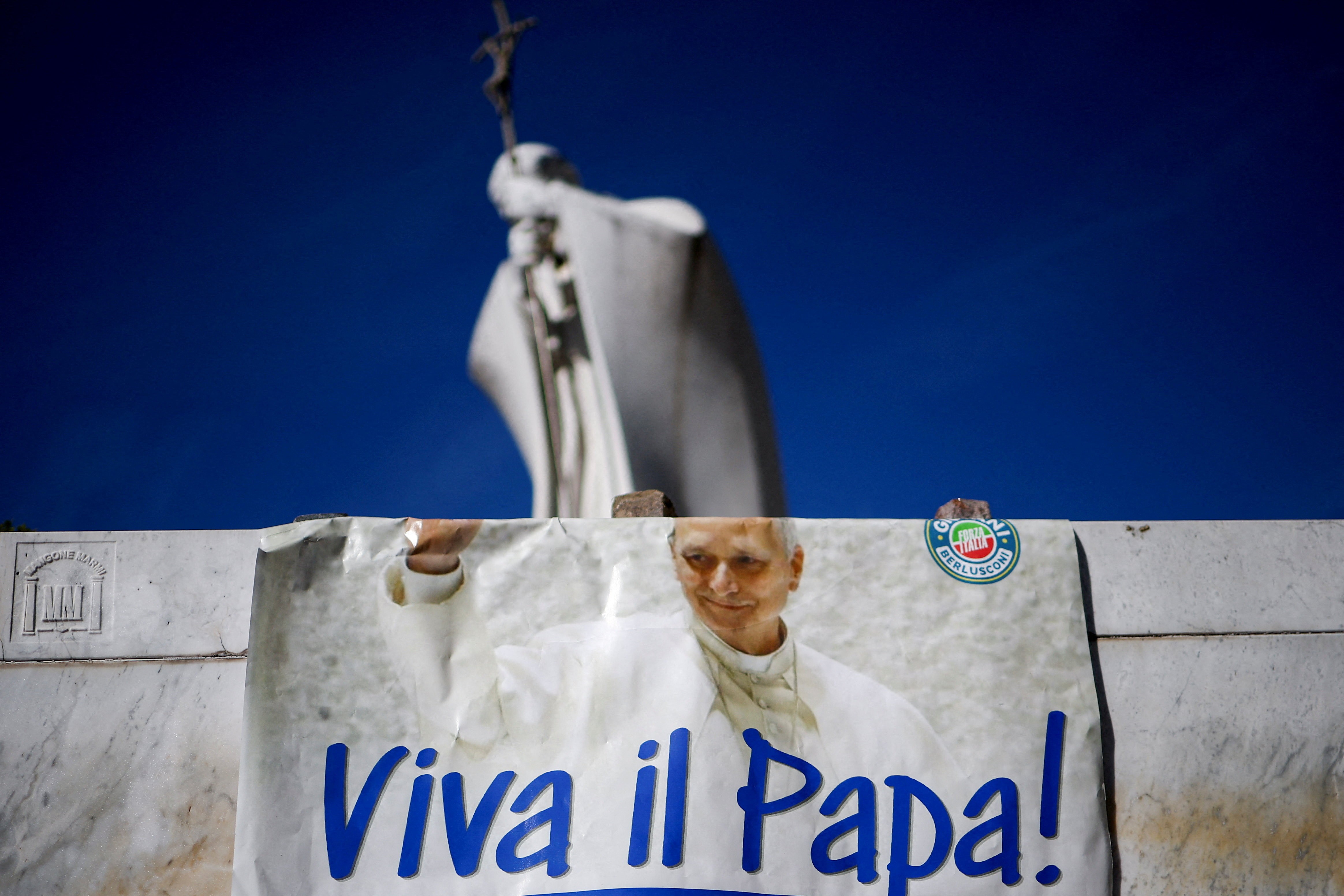 Papa Leão XIV faz apelo por cidade na Ucrânia em conversa telefônica com Putin