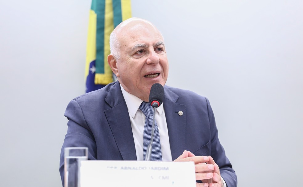 Deputado Arnaldo Jardim, relator da Política Nacional dos Minerais Críticos.