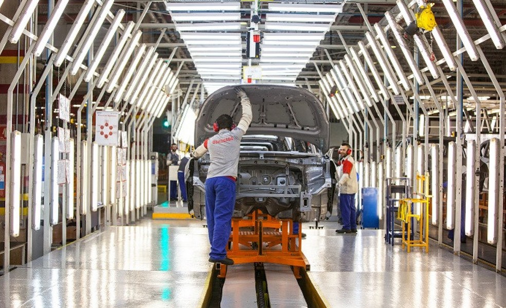 Produção de bens duráveis avança 12% em 3 meses com queda de juros, diz ...