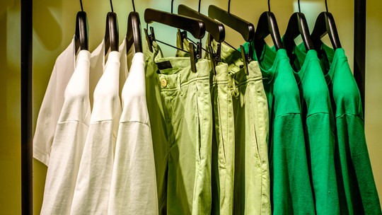Quais as melhores escolhas entre empresas do varejo de vestuário? Analistas respondem  