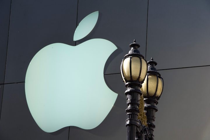 Apple completa 50 anos, em meio à busca por inovações de IA