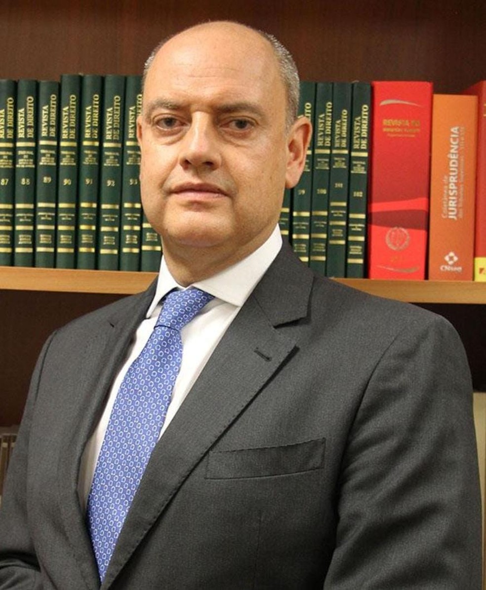 Quem é Ricardo Couto, desembargador que assume governo do Rio ...