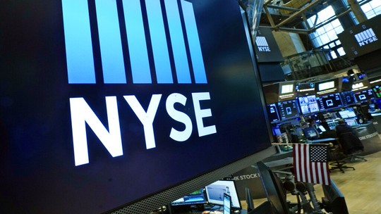 Bolsas de Nova York afastam cautela do pré-mercado e sobem no começo do pregão