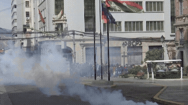 Protestos se intensificam na Bolívia mesmo após anúncio de mudanças no governo