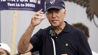 Após tropeçar em Iowa e New Hampshire, a candidatura de Biden se fortaleceu ao vencer 10 dos 14 Estados na "Super Terça"