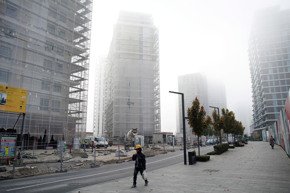 Poluição em Belgrado, capital da Sérvia — Foto: Bloomberg